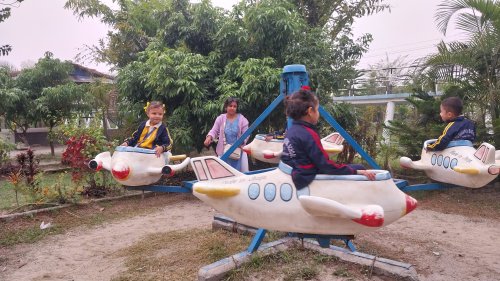 Picnic 2080 Below class 4